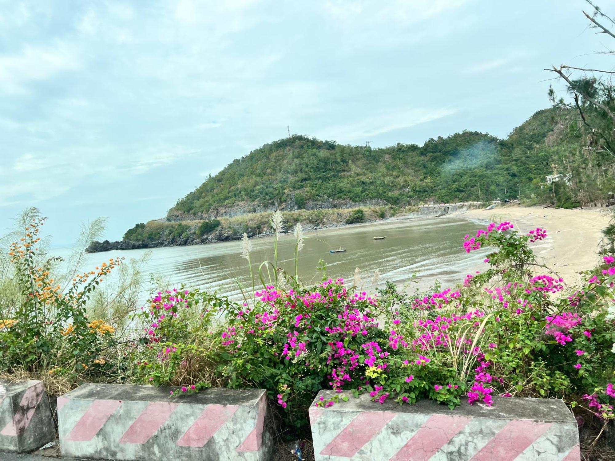 Mb Central Hotel Cat Ba Island ภายนอก รูปภาพ